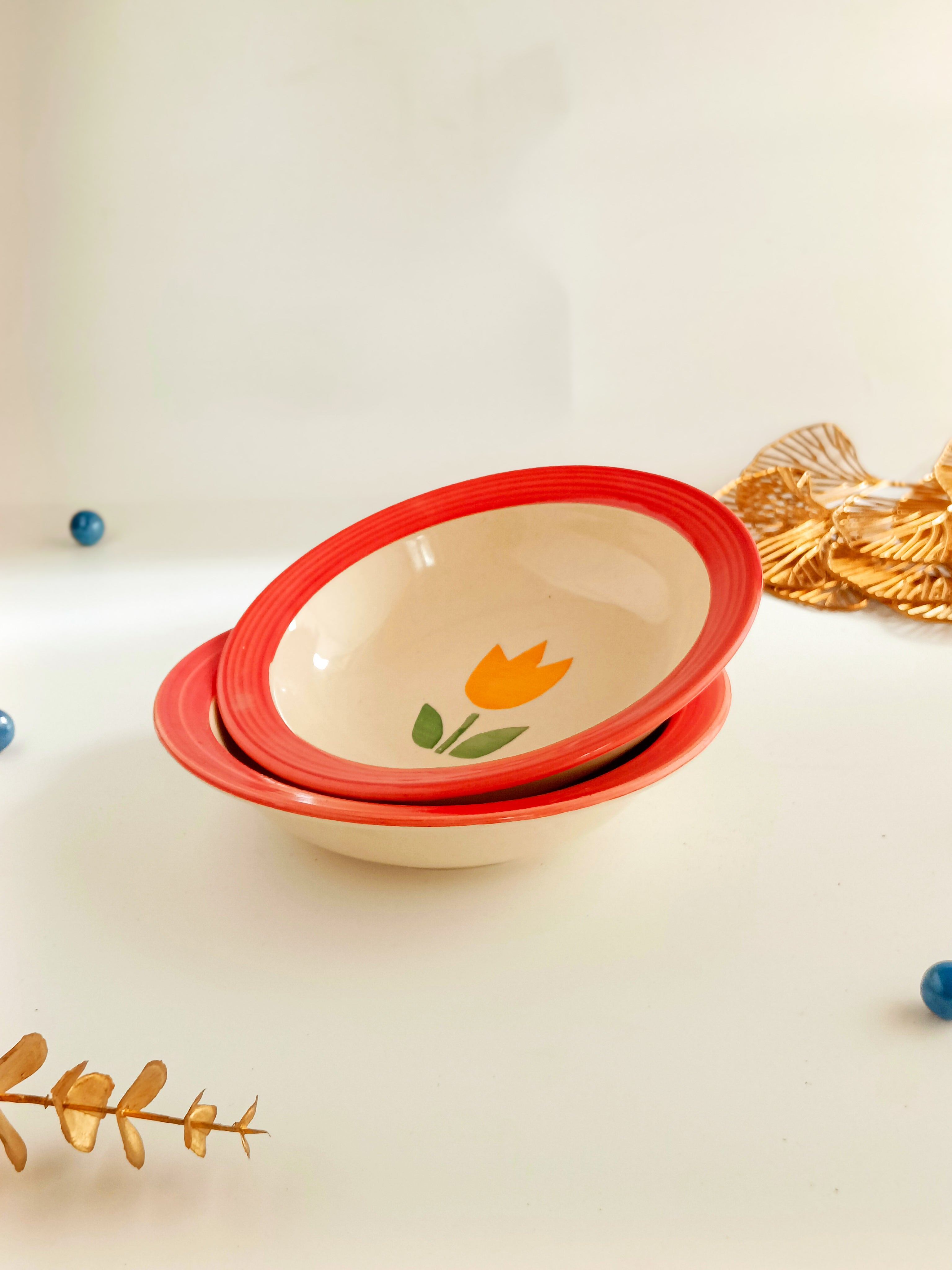 Sunny Tulip Pasta plates( per pc )