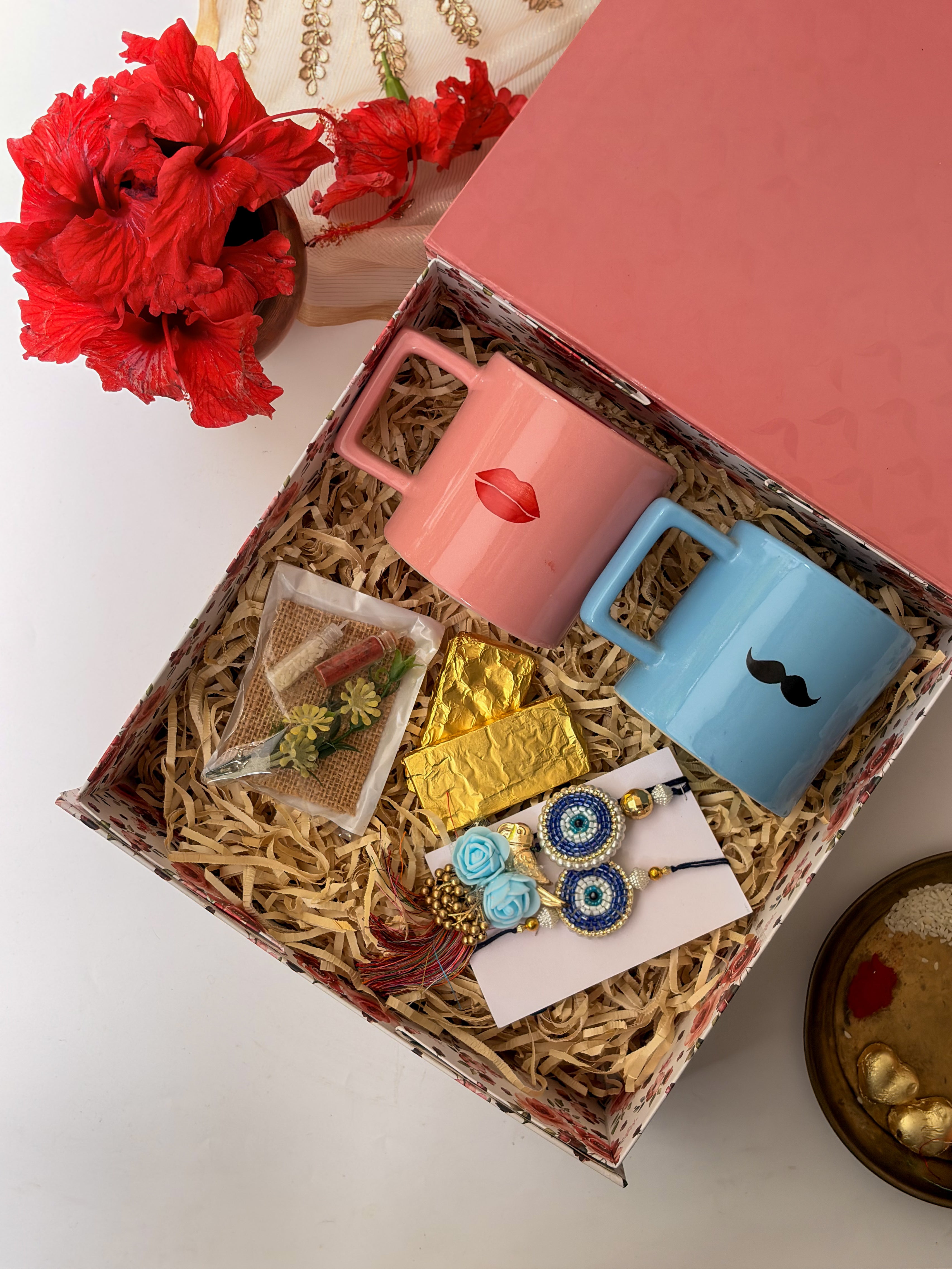 Bhaiya Bhabhi Love Rakhi Hamper