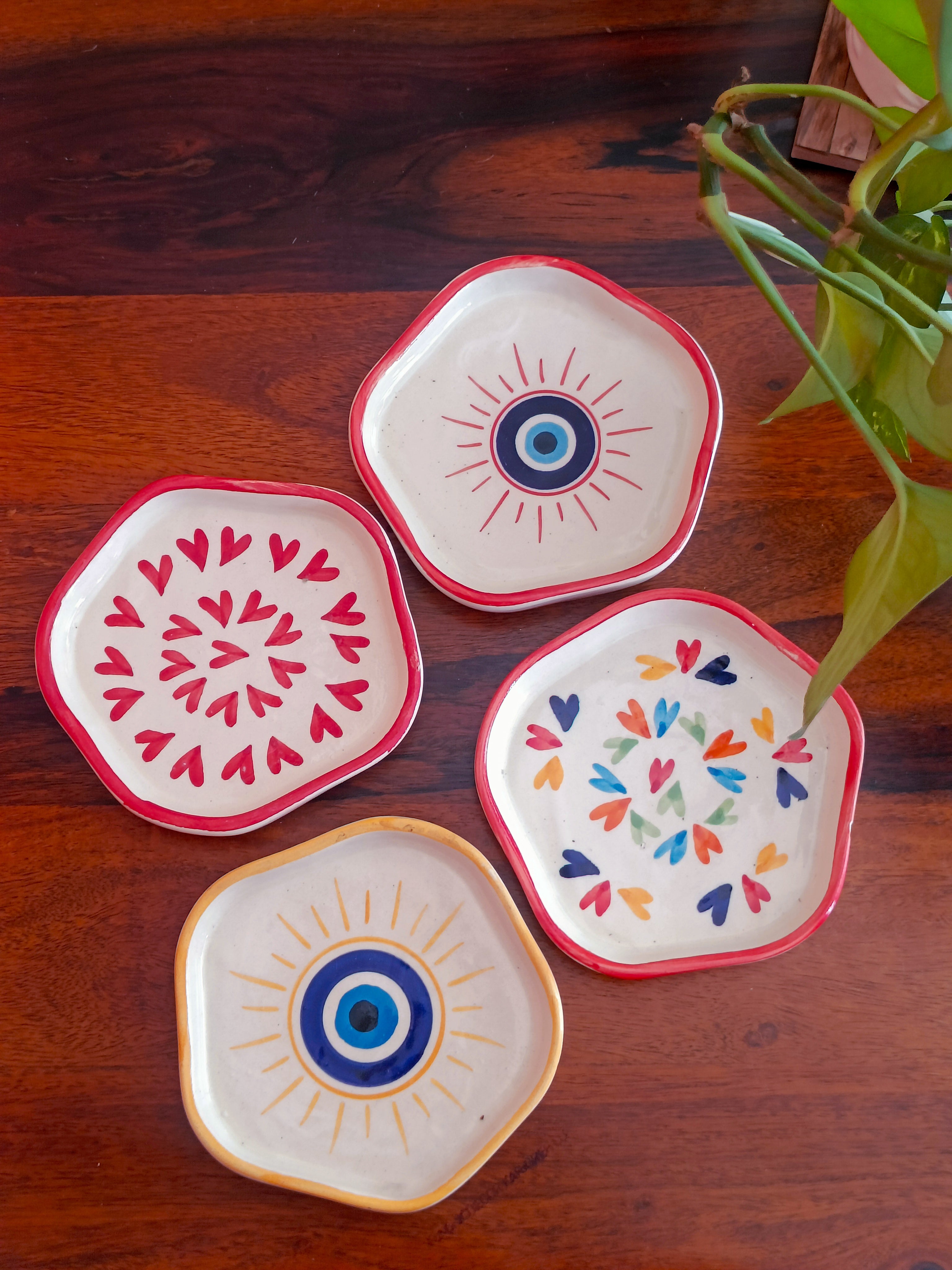 Bits & Beauties (Set of 4 Trinket Plates)