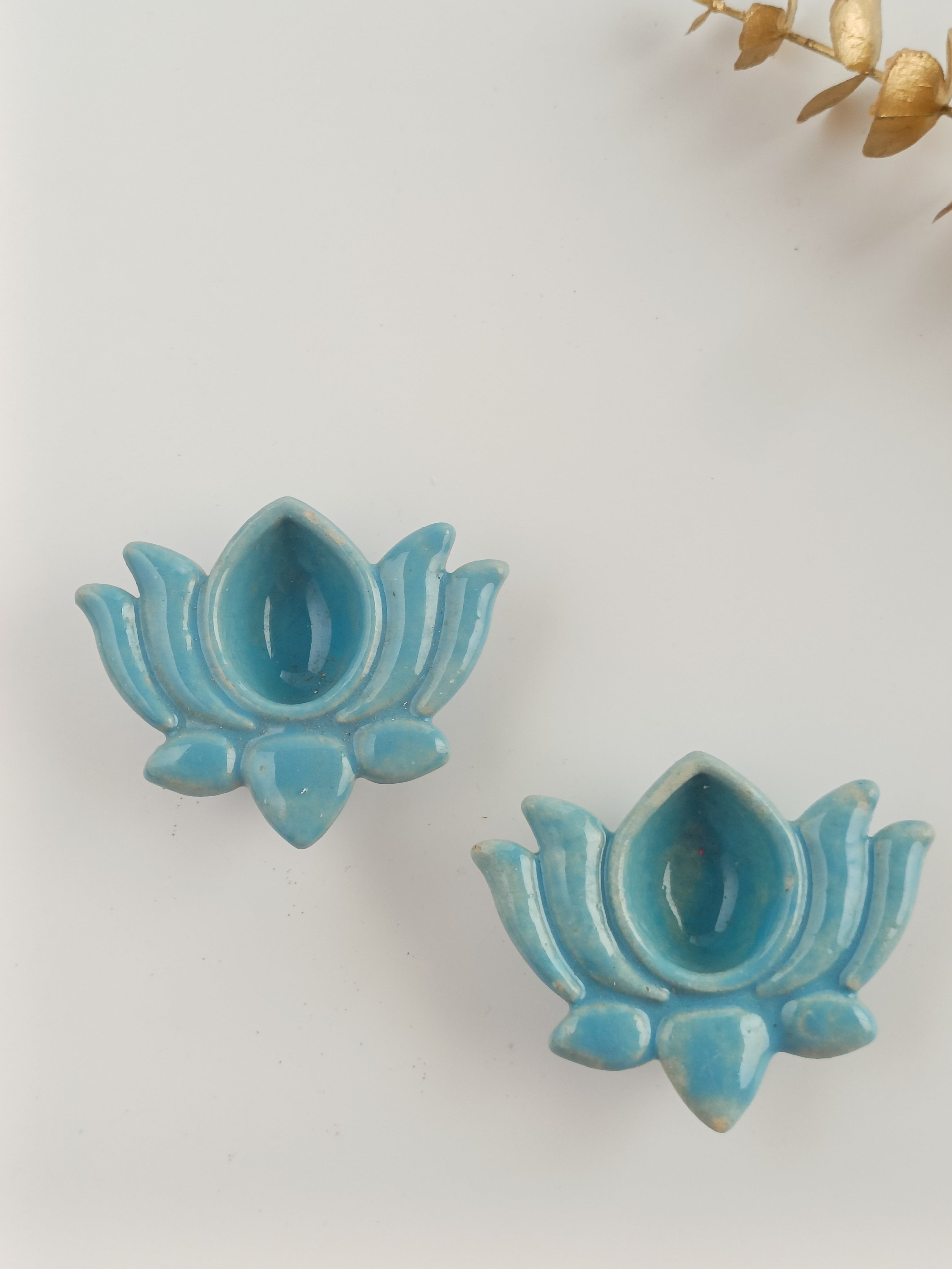 Lotus Diya ( Set of 6 pcs)