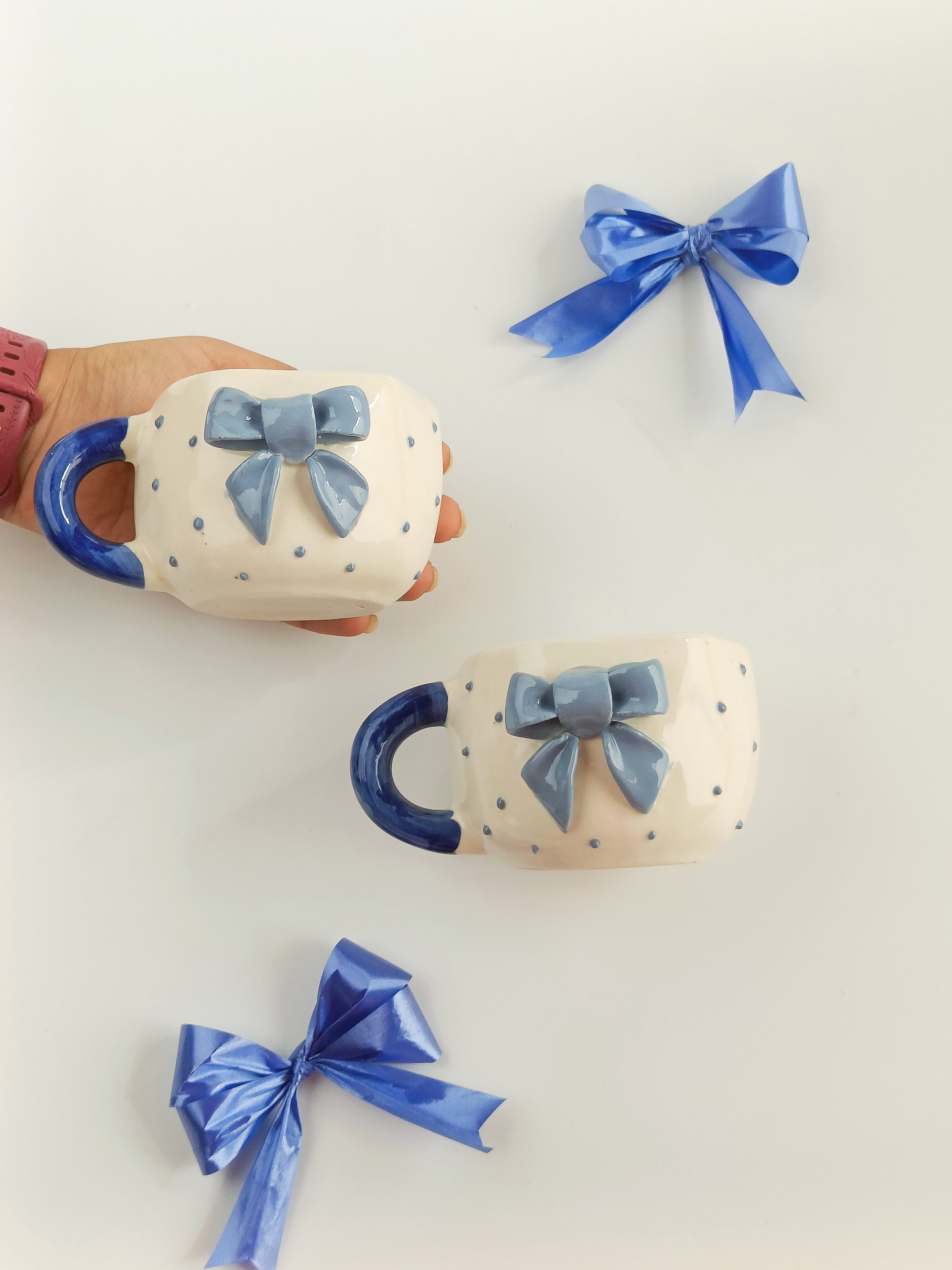 Bow Me Over Mug (per pc)