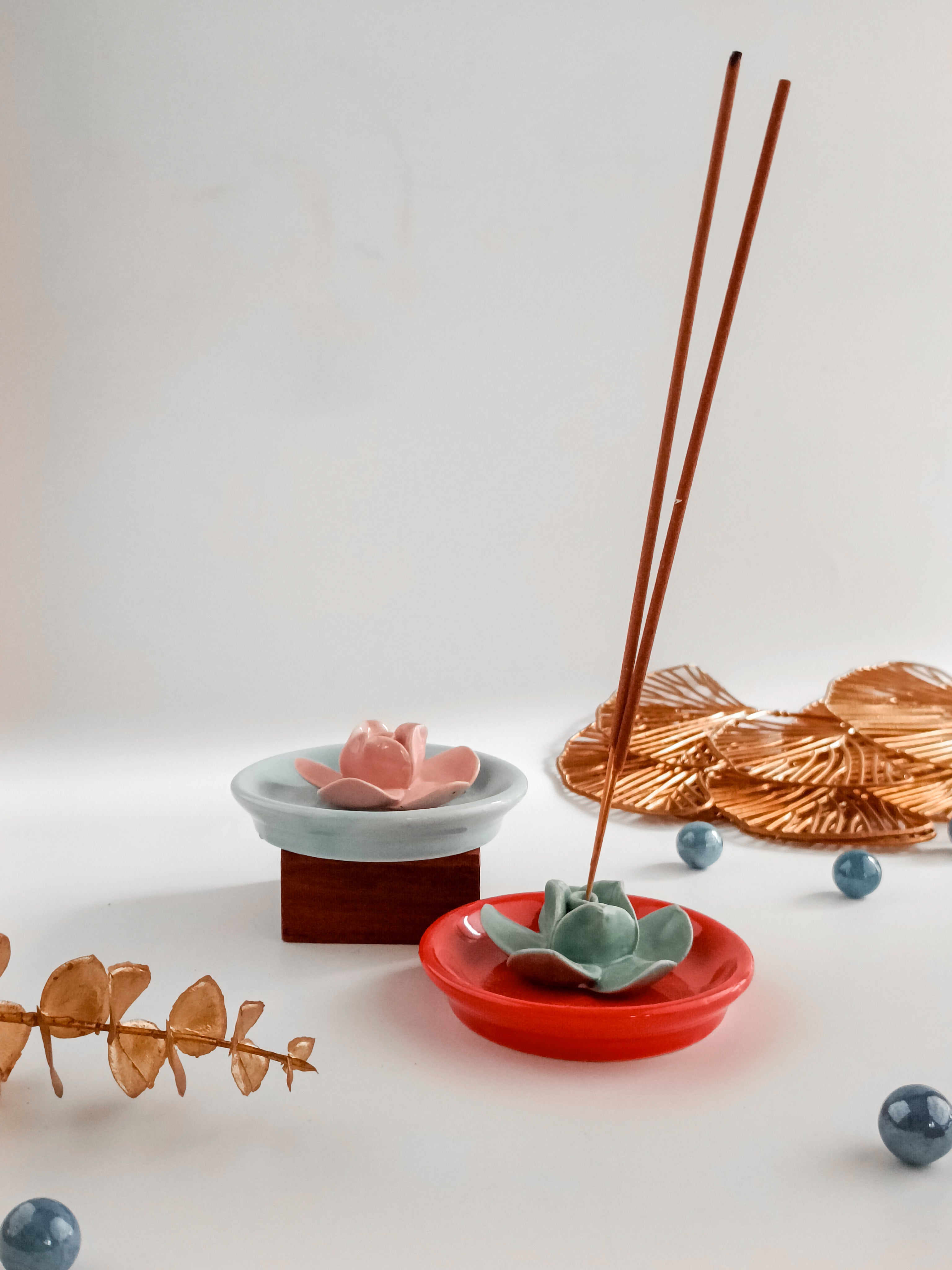 Rose Bliss Agarbatti Stand (per pc)