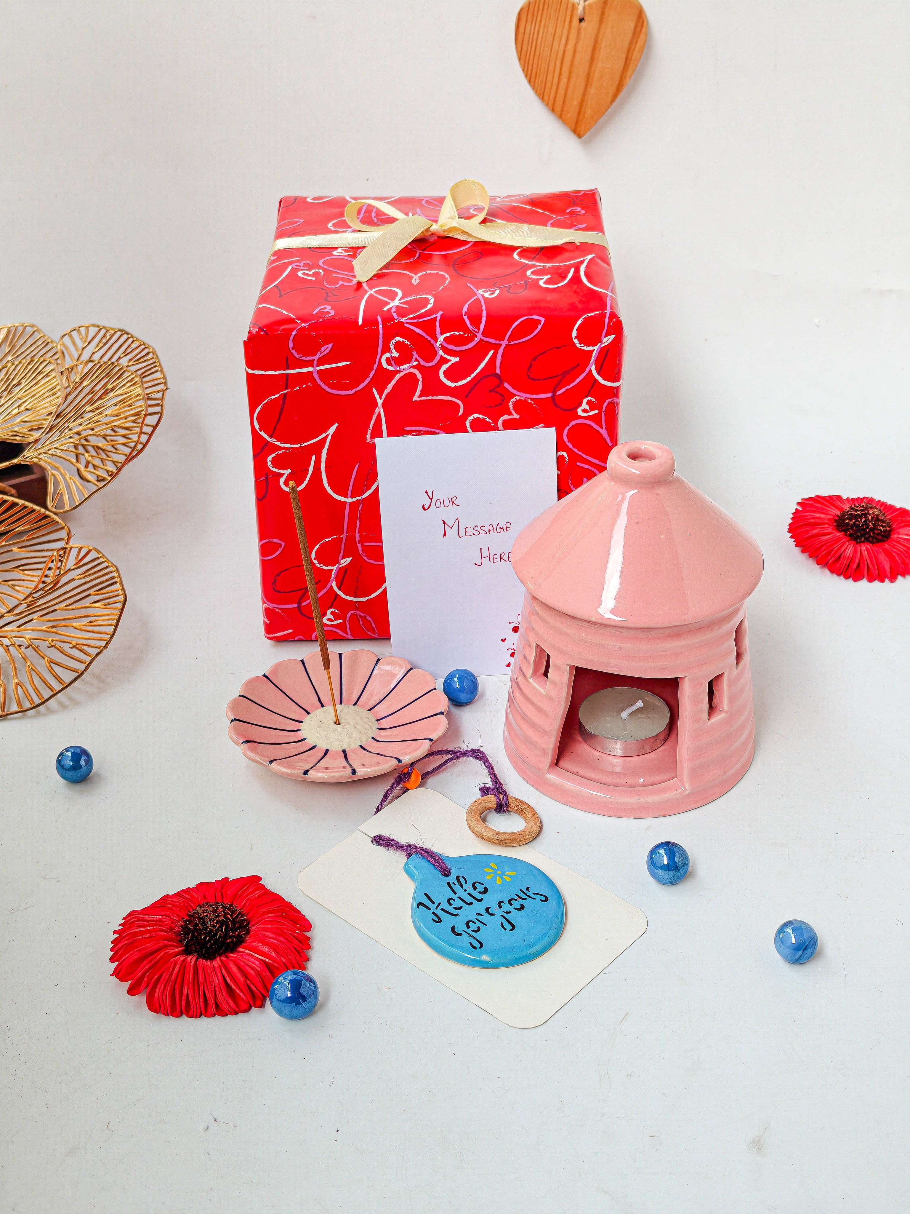 Warmth & Love Gift Box