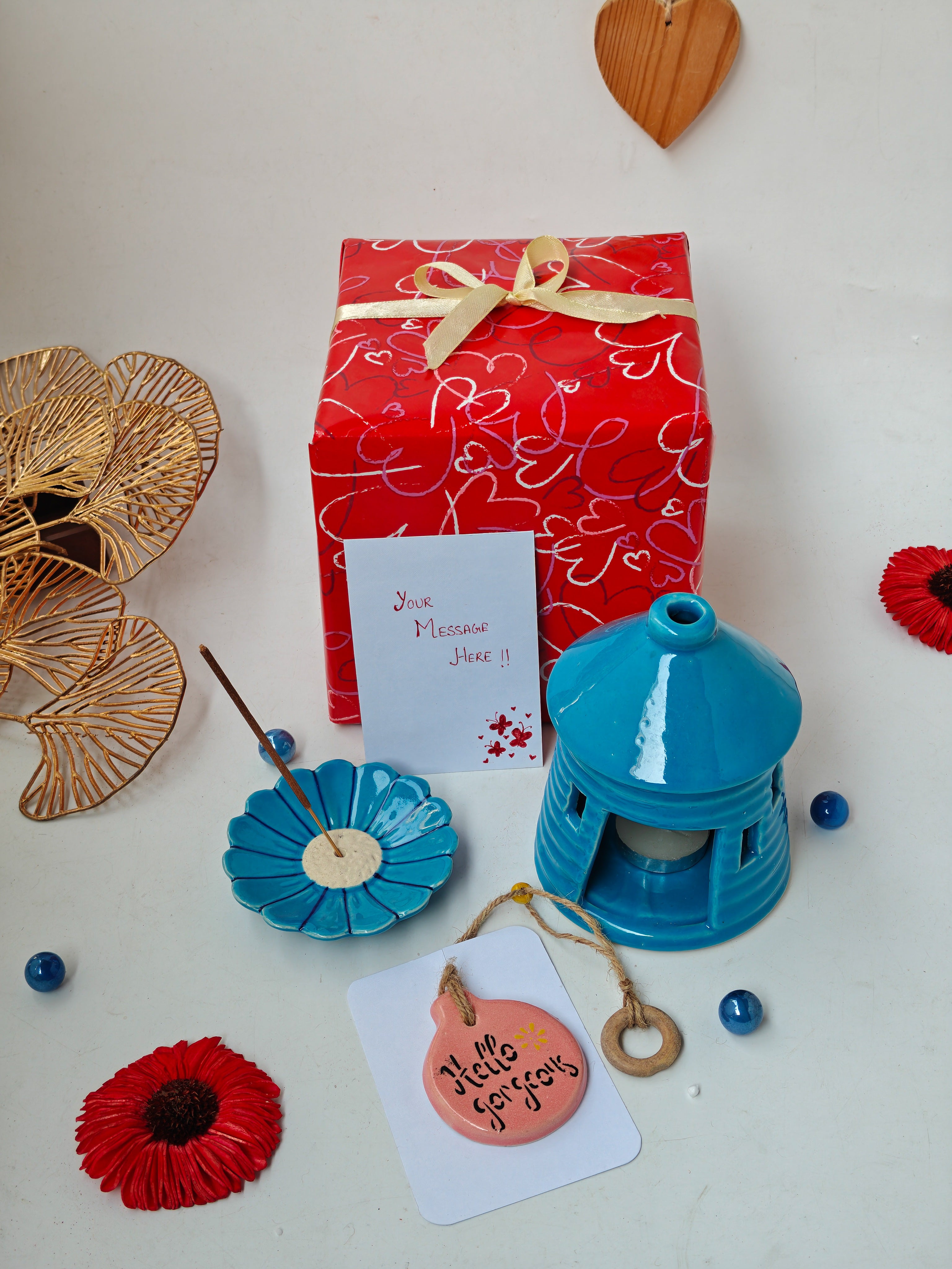 Warmth & Love Gift Box