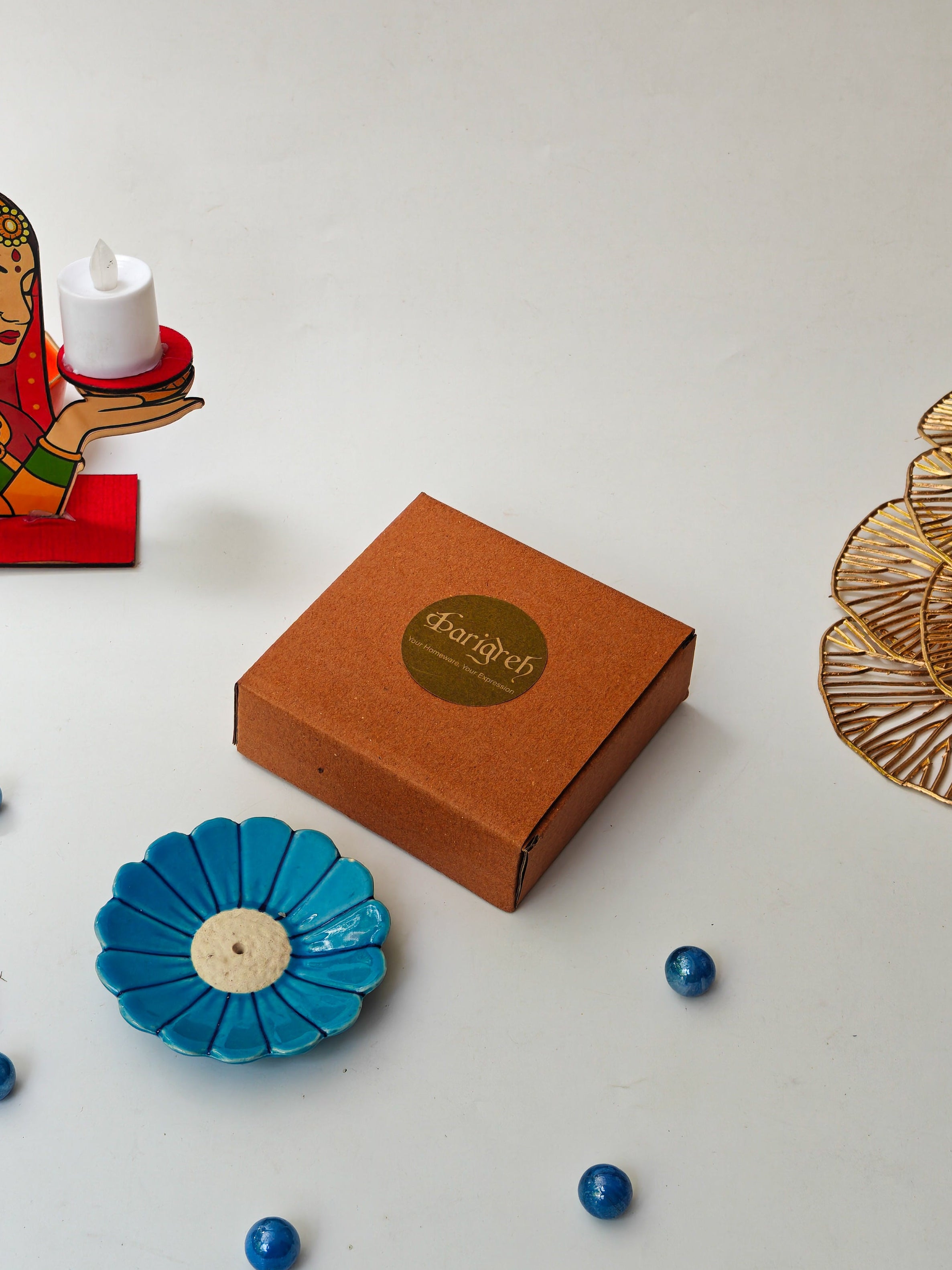 Daisy Delight Agarbatti Stand (per pc)