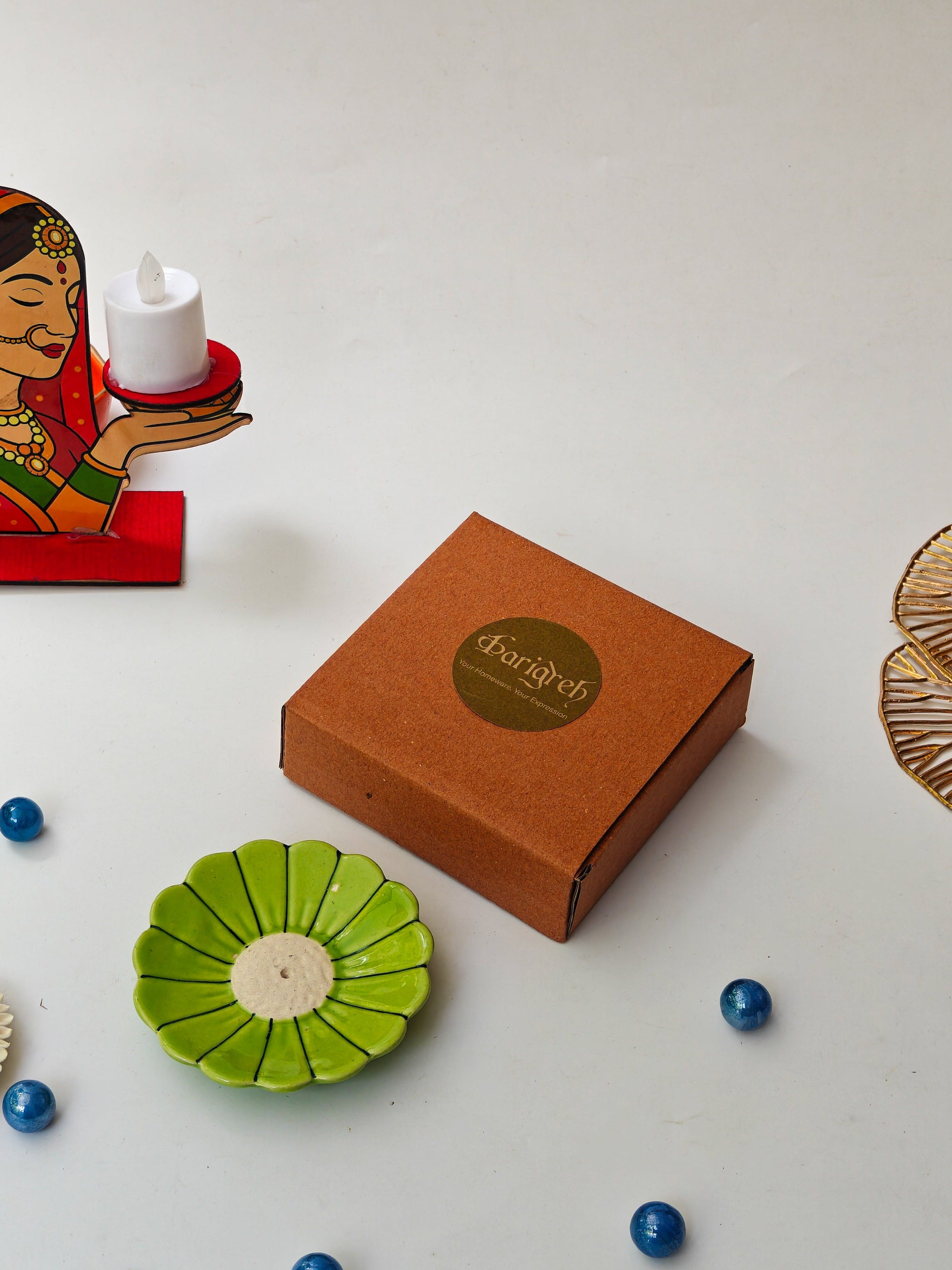 Daisy Delight Agarbatti Stand (per pc)