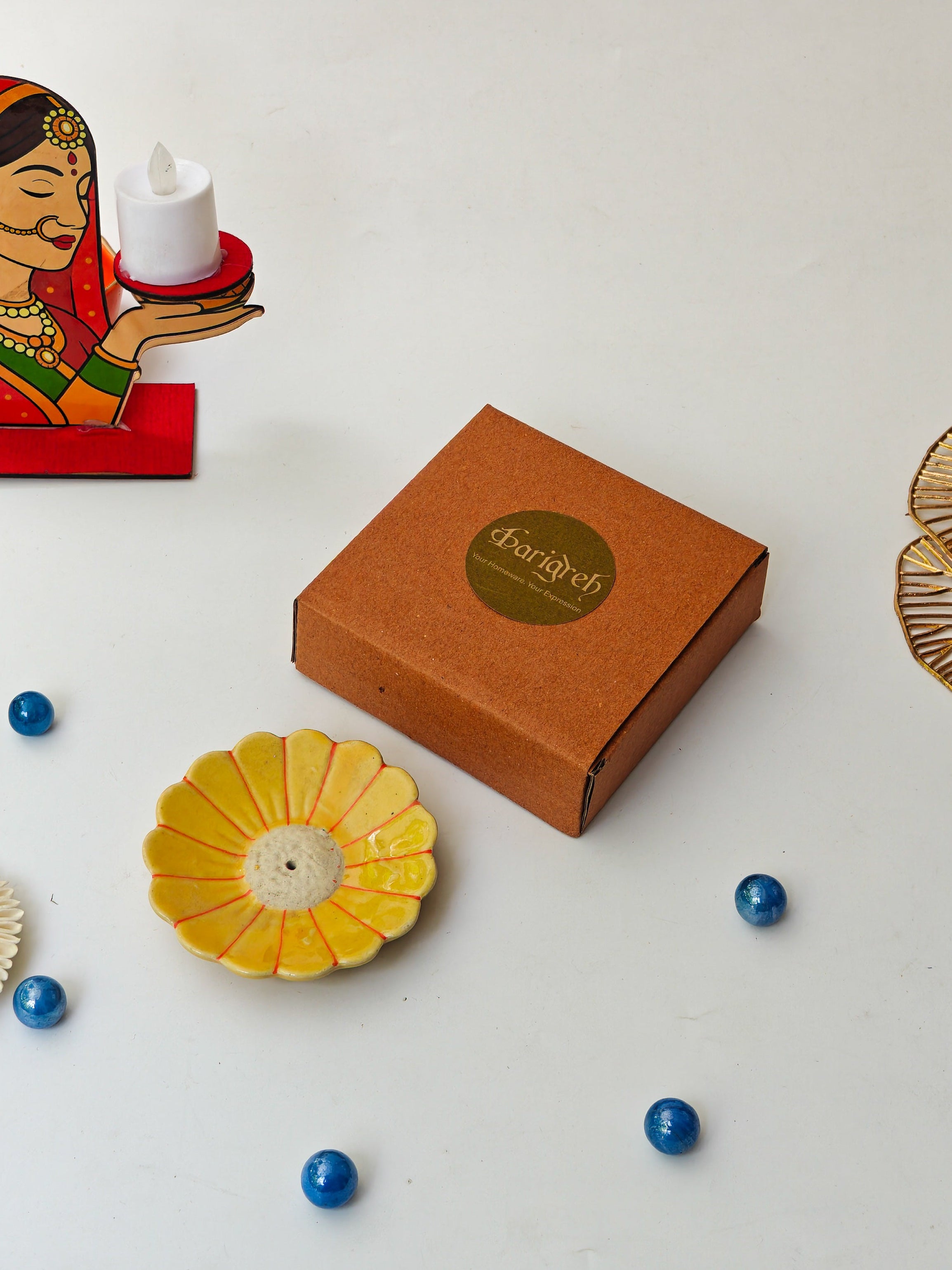 Daisy Delight Agarbatti Stand (per pc)