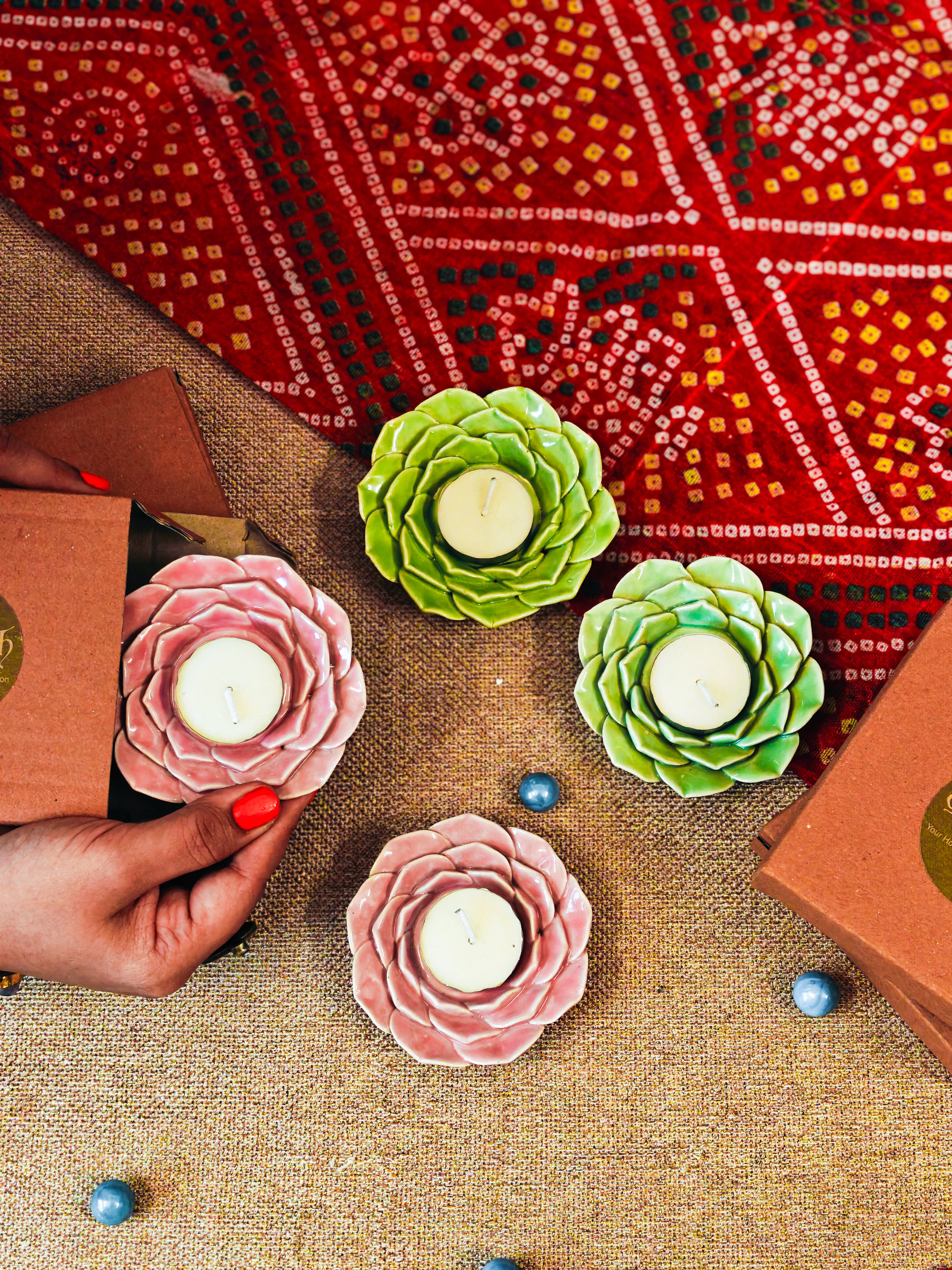 Phoolrani Tealight Holder (Set of 4 pcs)