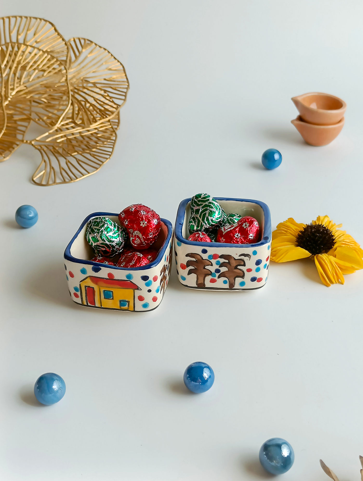 CityScape Dip bowls With Chocolates (Pair)