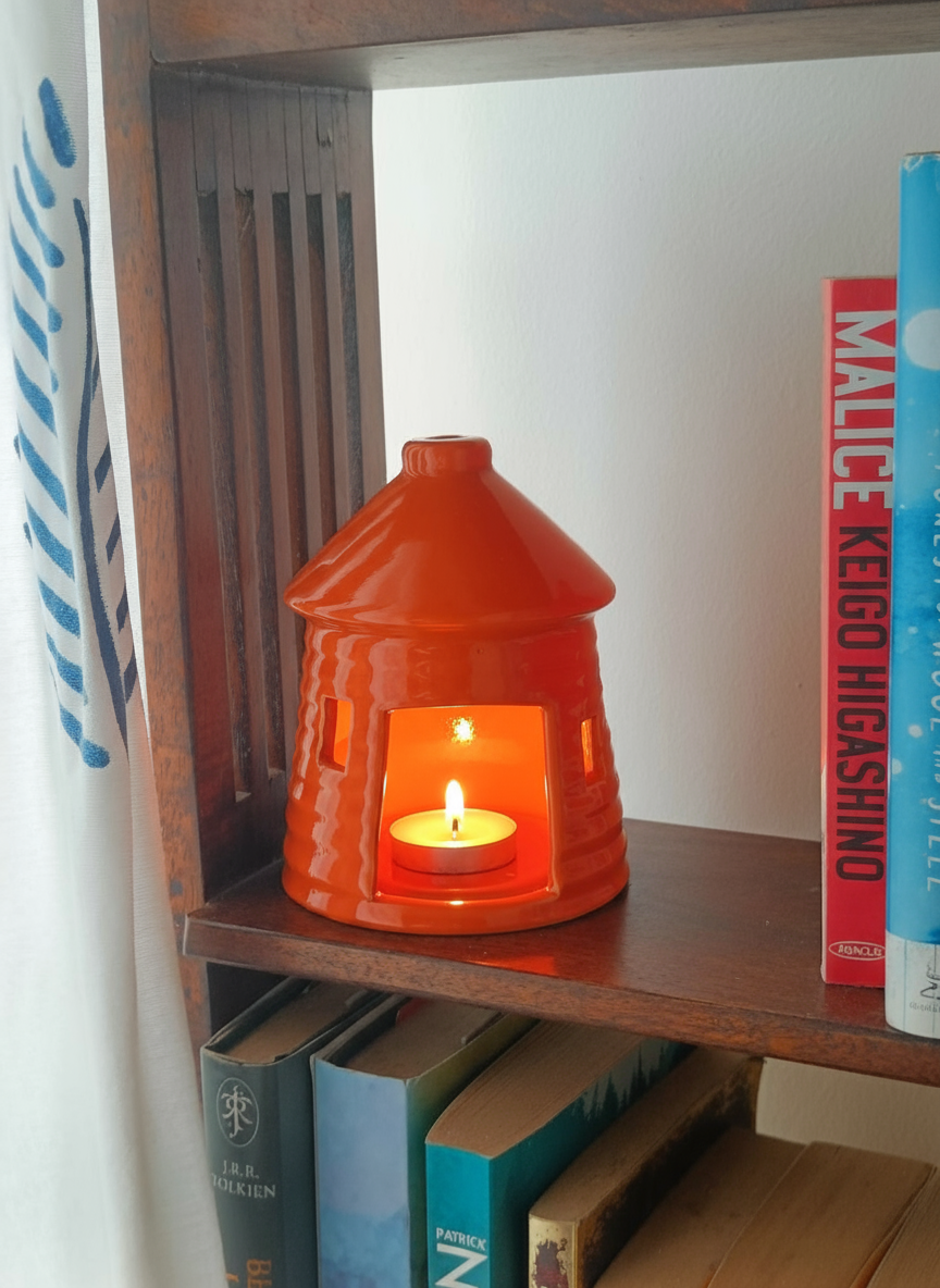 Hagrid's Hut Tealight Holder