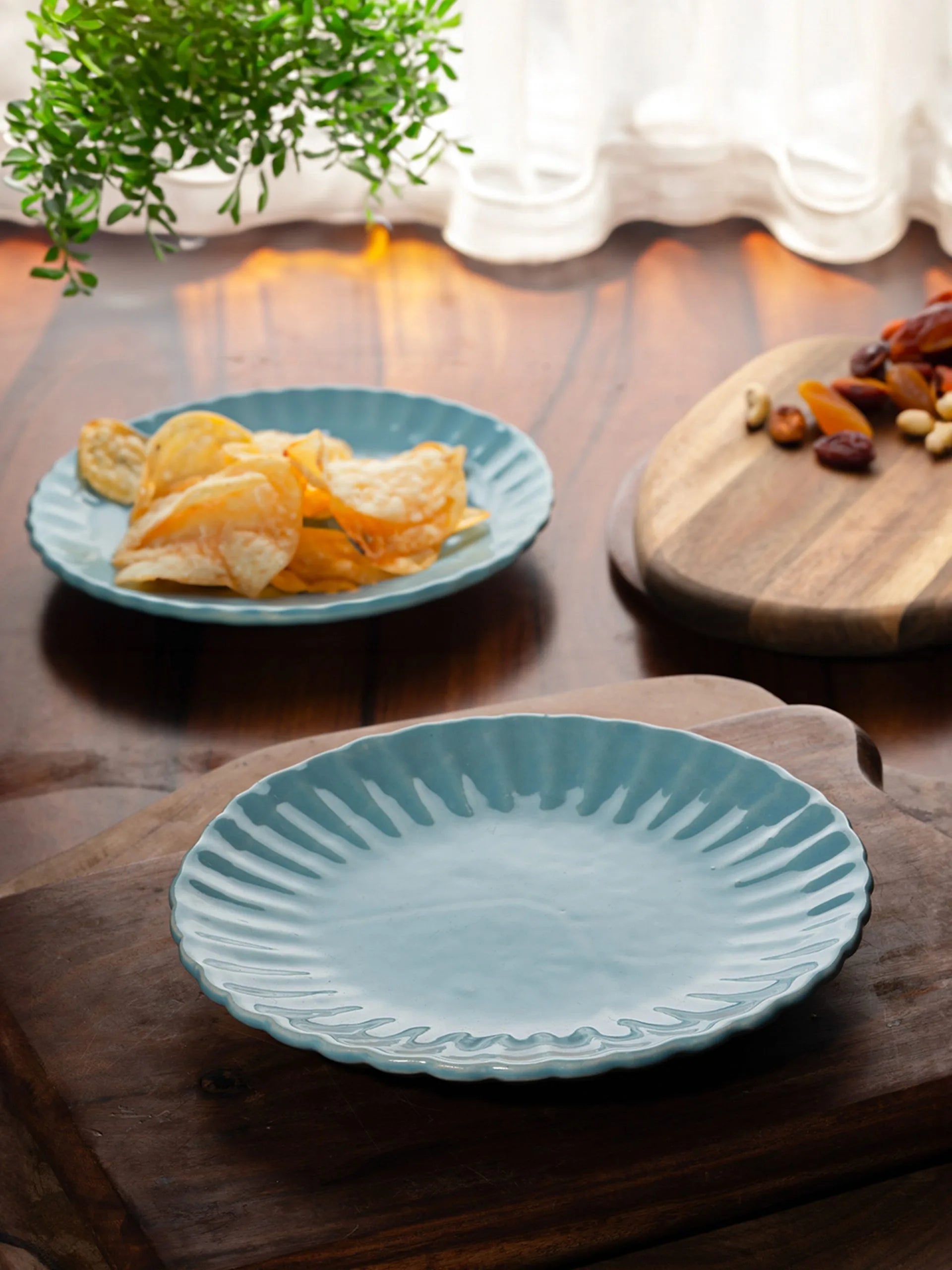 Petalique Pastel Plates (per pc)