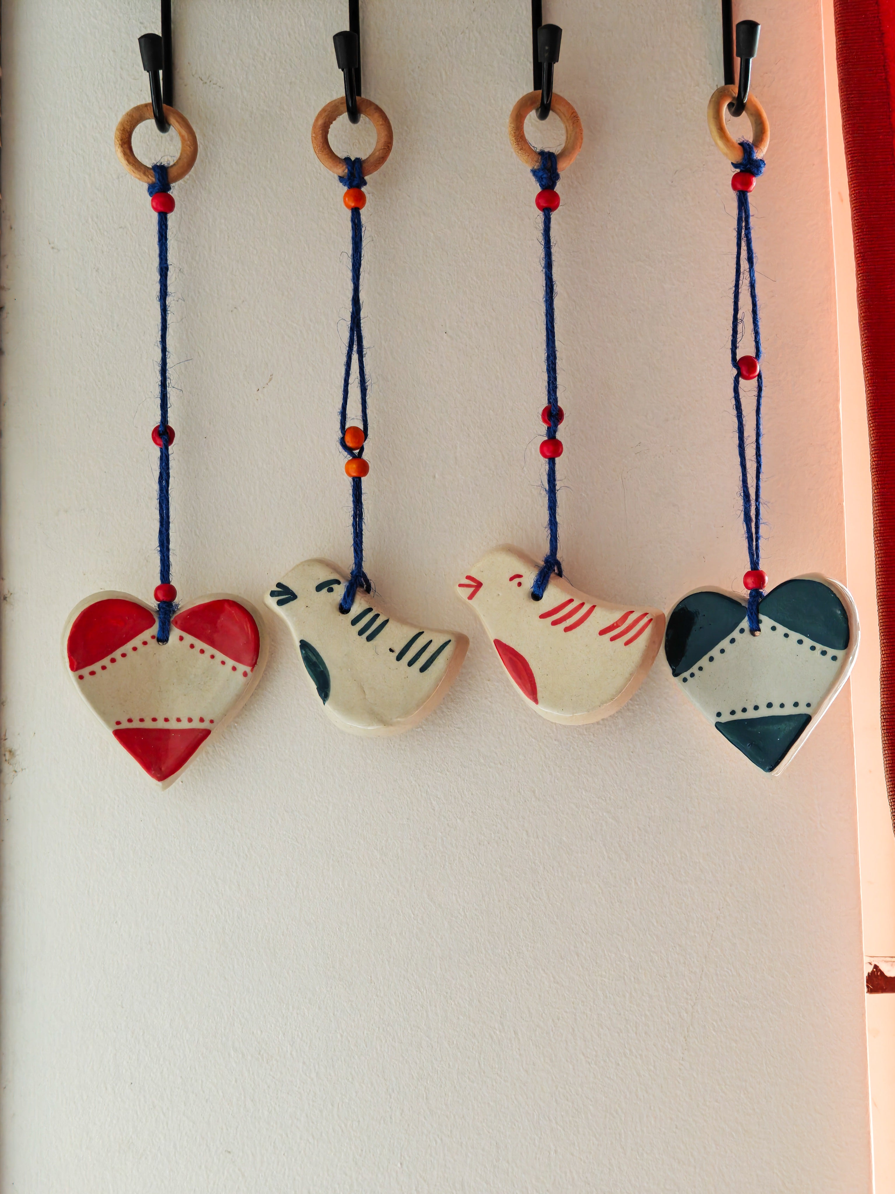 Holly Jolly Ceramic Charm Hanging( per pc)